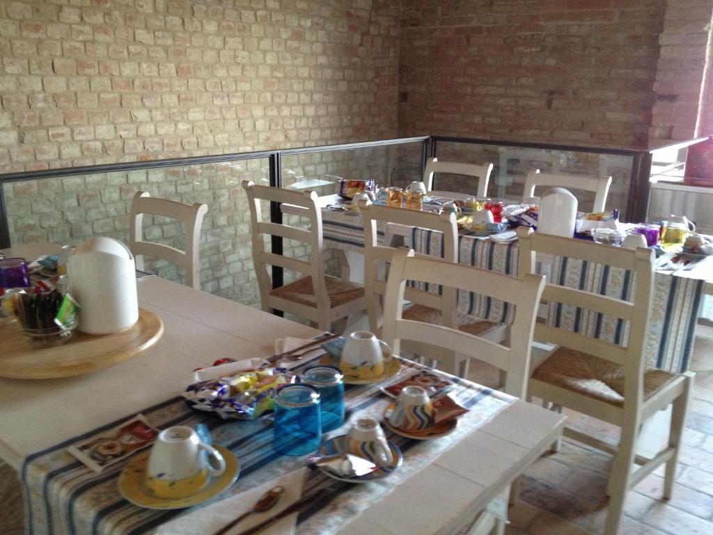Blue Garibaldi Room&Breakfast Soragna Esterno foto