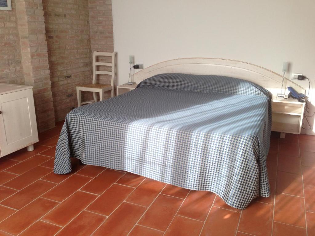 Blue Garibaldi Room&Breakfast Soragna Esterno foto
